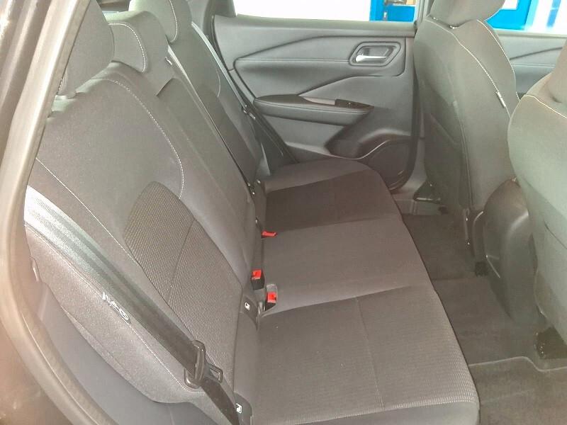 Nissan Qashqai MHEV 140 CV Business