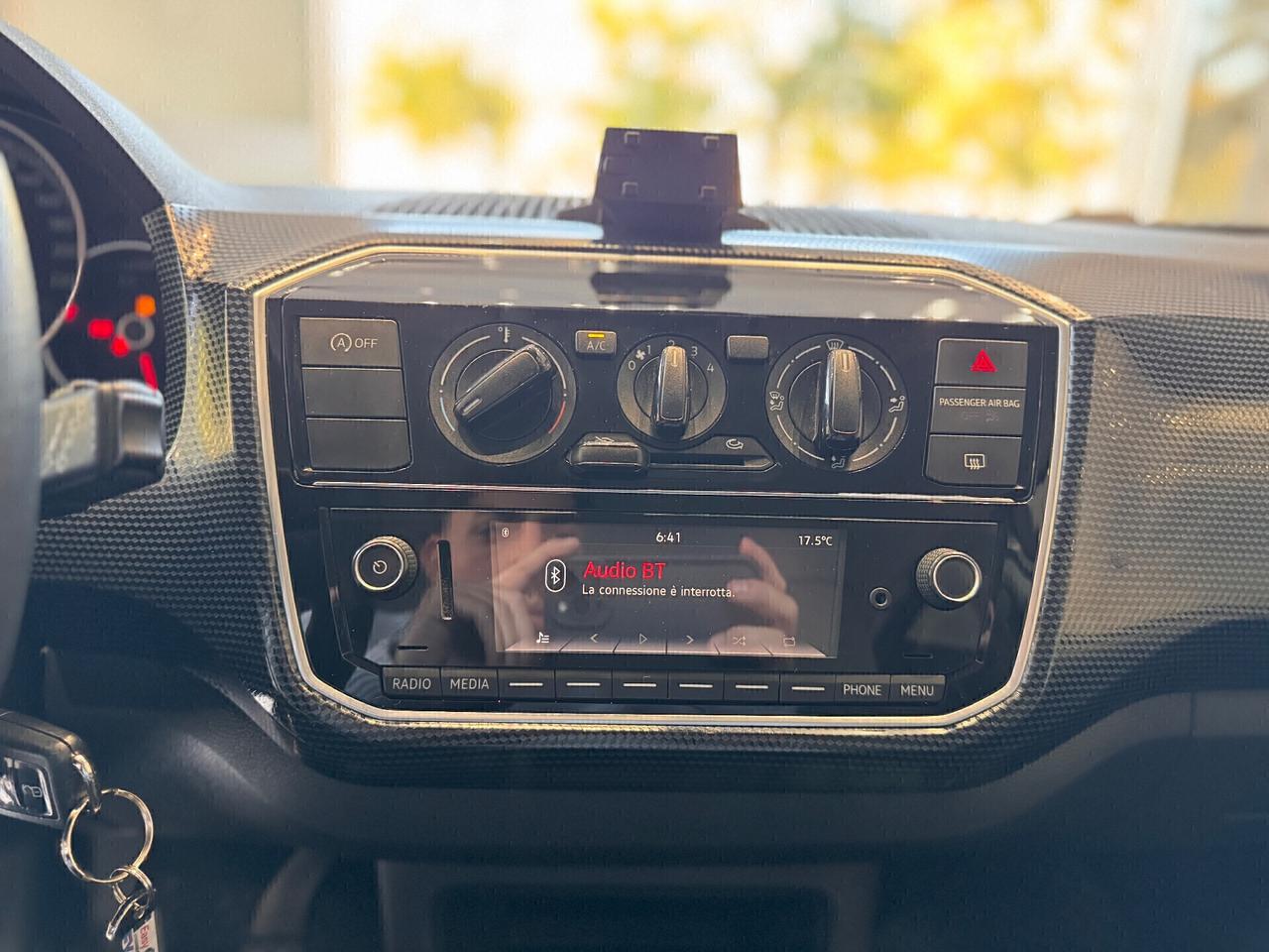 Volkswagen up! 1.0 5p. move “62.000KM”