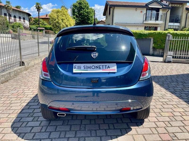 Lancia Ypsilon 1.0 FireFly 70CV S&S Hybrid Platino - AZIENDALE