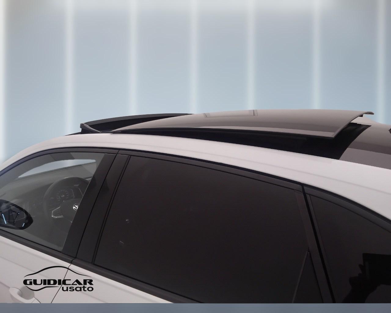 VOLKSWAGEN Taigo - Taigo 1.0 tsi R-Line 110cv