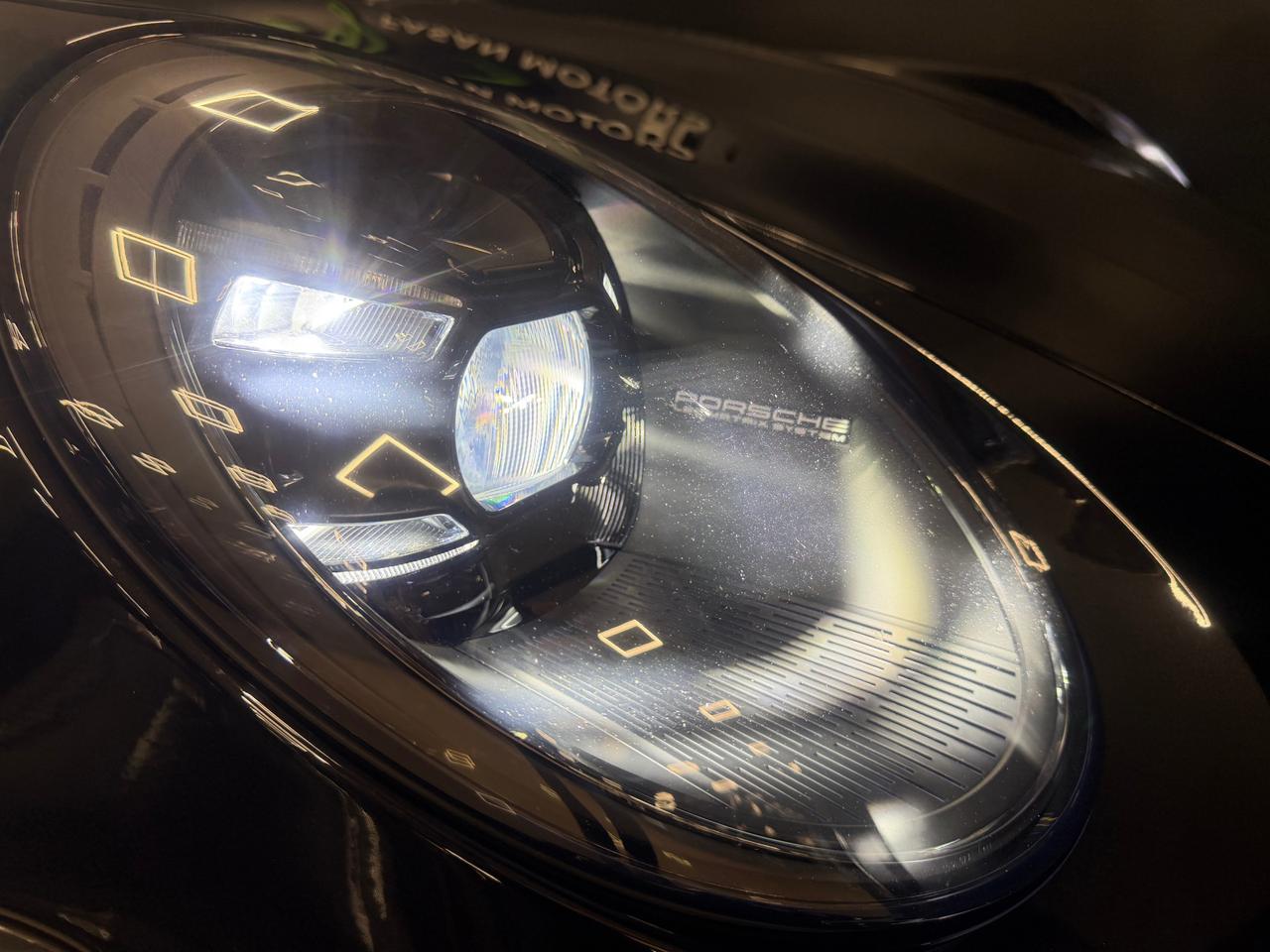 Porsche 911 Targa 3.0 4 GTS auto