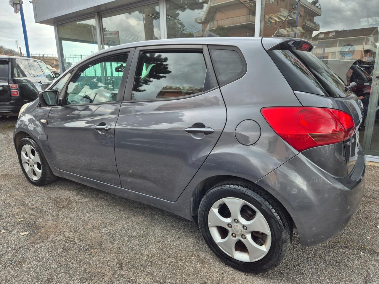 Kia Venga Lumited 1.4DIESEL EURO 5
