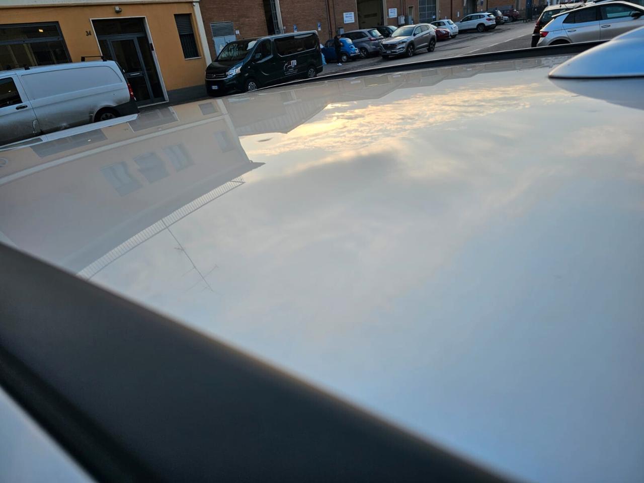 Volvo V60 2.0 D4 181cv Summum*Pelle*Navi*Pdc*Euro6*