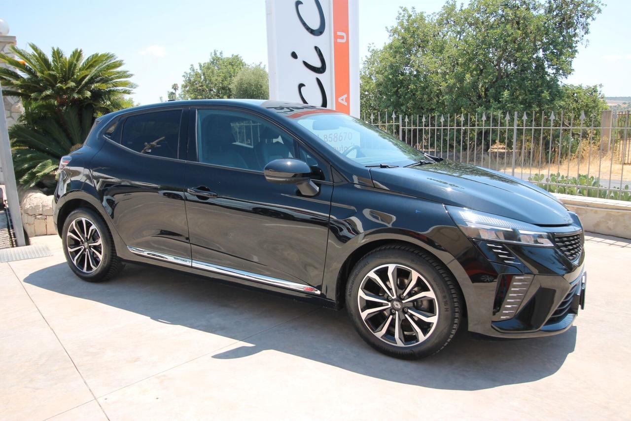 Renault Clio 5p 90cv Techno|26.800KM|2025