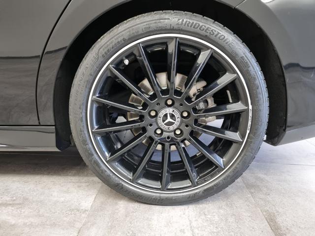 MERCEDES-BENZ CLA 200 d Automatic 4Matic Shooting Brake Premium