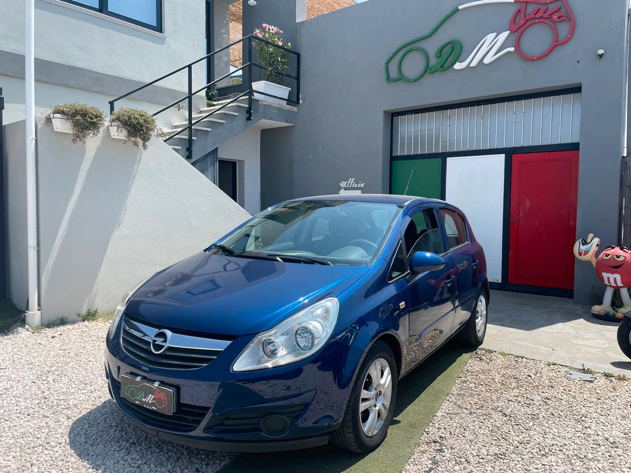 Opel Corsa 1.2 benzina 80 CV