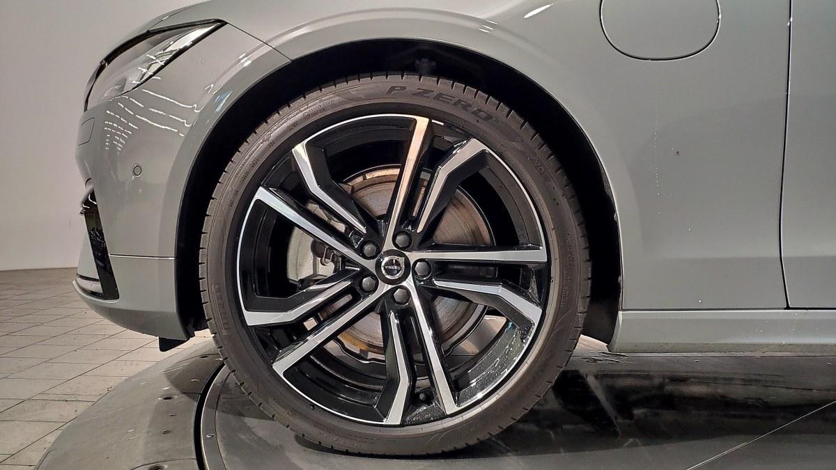 VOLVO V90 T8 Plug-In Hybrid Awd Automatico Ultra Dark