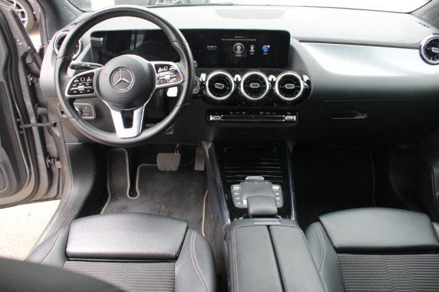 MERCEDES-BENZ B 180 d Automatic