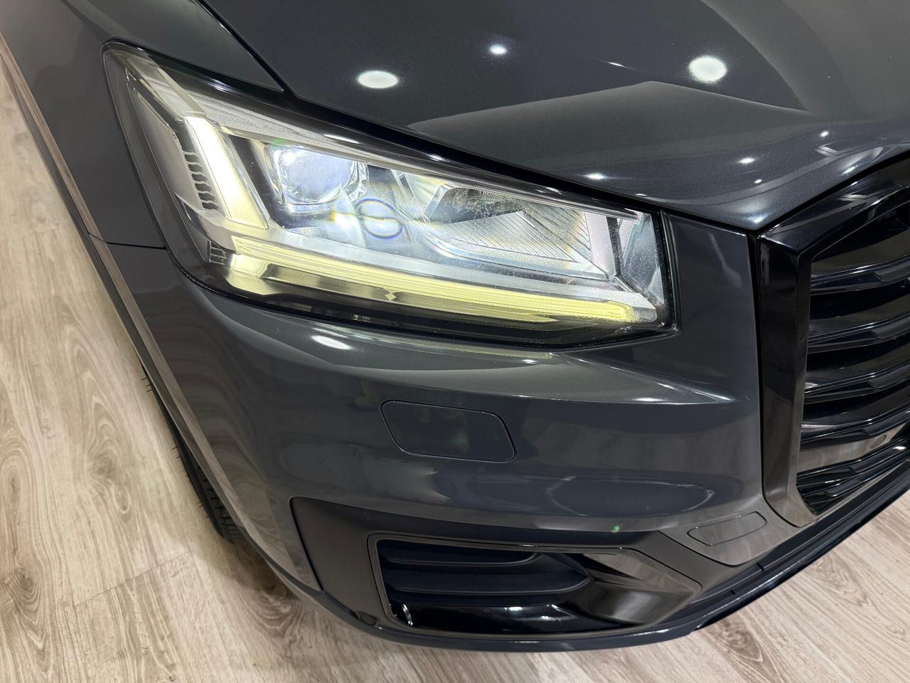 Audi Q2 35 TDI quattro S tronic Blak Edition Tetto Sky Open