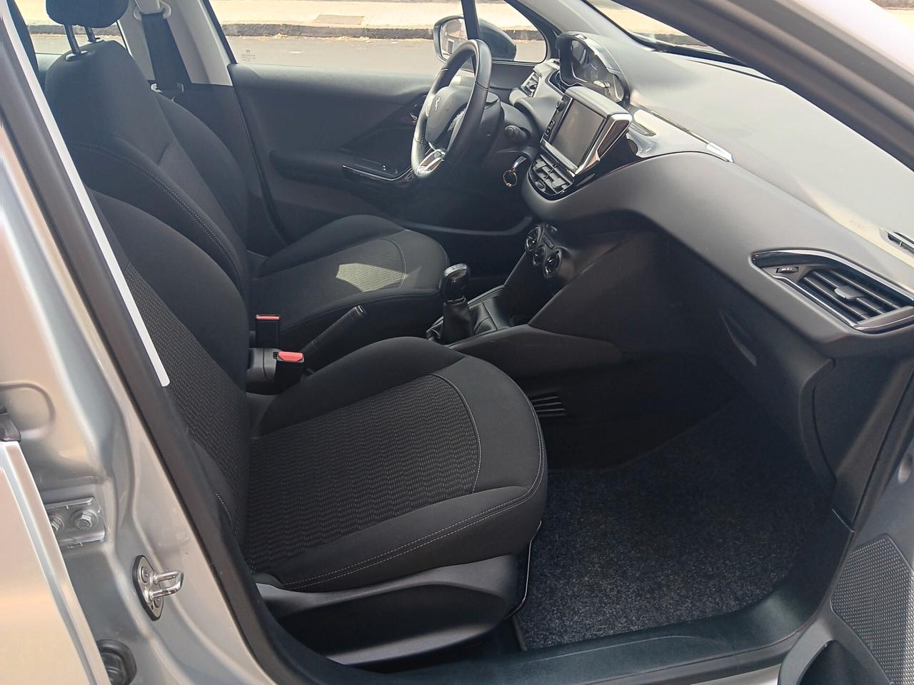 Peugeot 208 BlueHDi 75 5 porte Allure