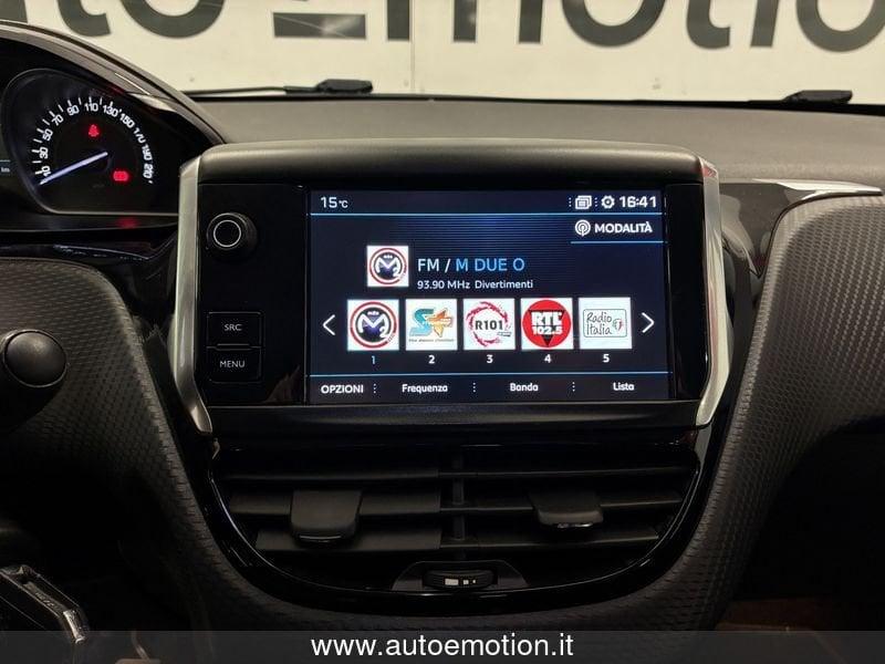 Peugeot 208 PureTech 82 5 porte Allure