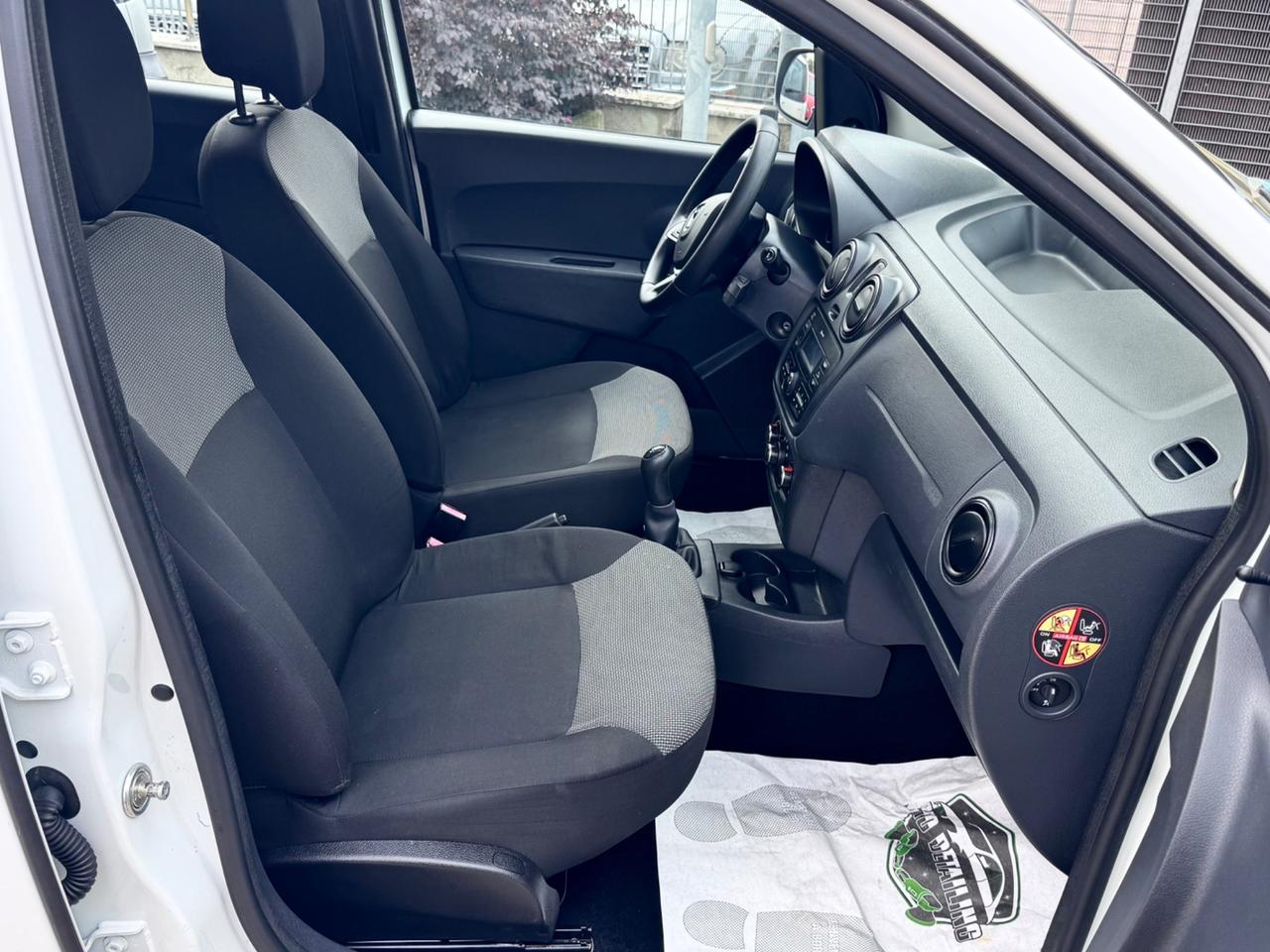 Dacia Lodgy 1.6 Benzina 7 posti 78.000km 2017