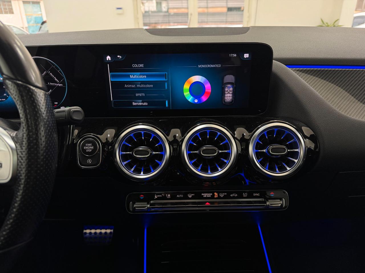 Mercedes GLA180d Automatic Premium AMG Tetto