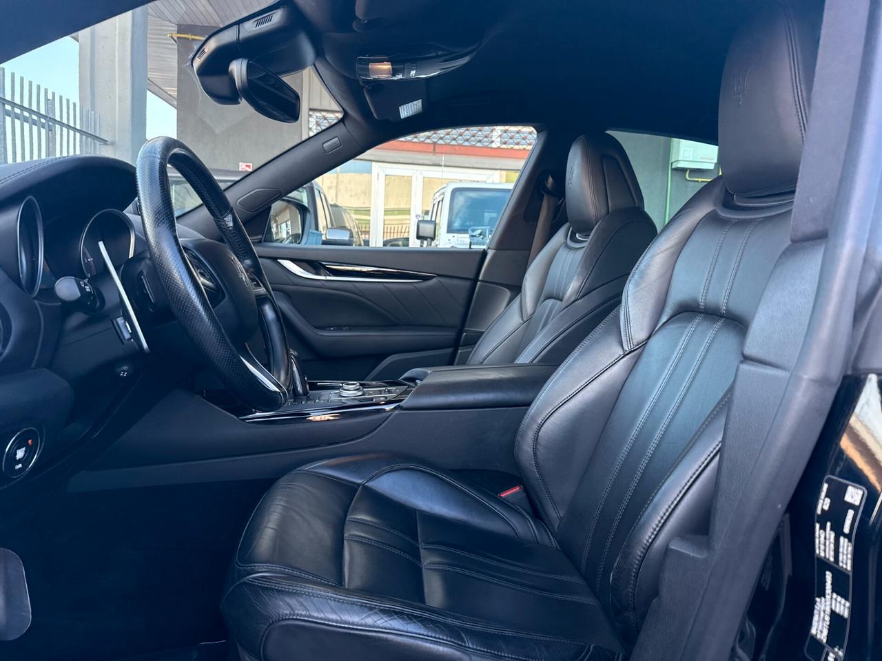 Maserati Levante 3.0 V6 Granlusso 275cv auto my19