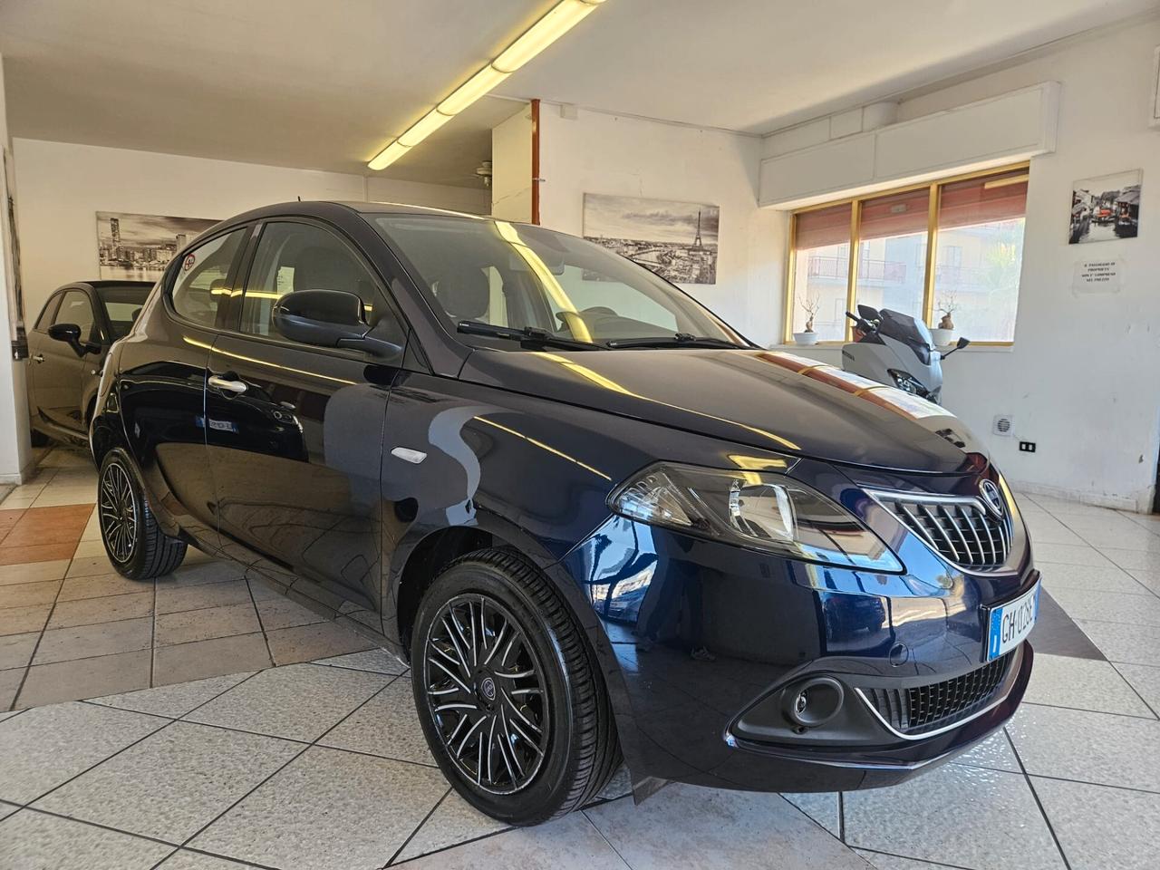 Lancia Ypsilon 1.0 Firefly GOLD Benzina/Hybrid S&S 70CV