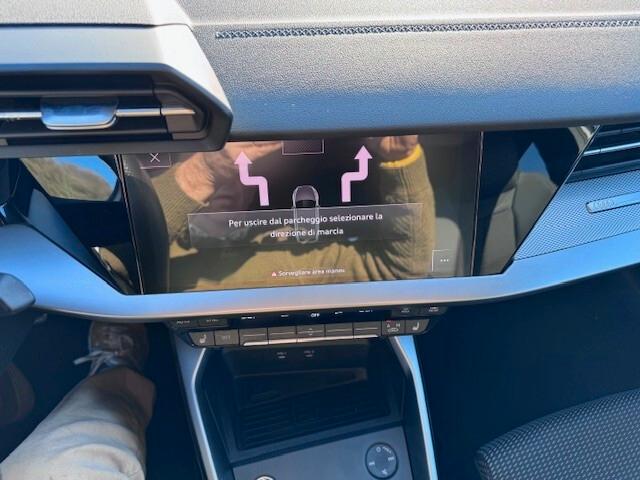 Audi A3 S-Line Sportback 35 1.5 tfsi 150cv