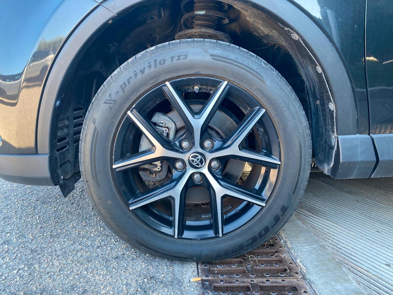 Toyota RAV 4 RAV4 2.0 D-4D 2WD Style