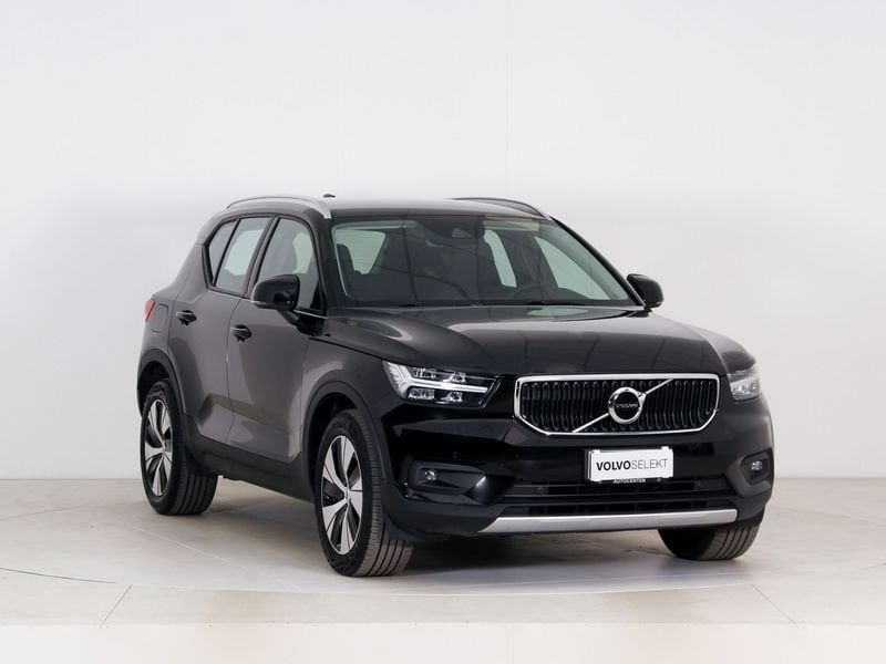 Volvo XC40 B4 AWD Geartronic Momentum Pro