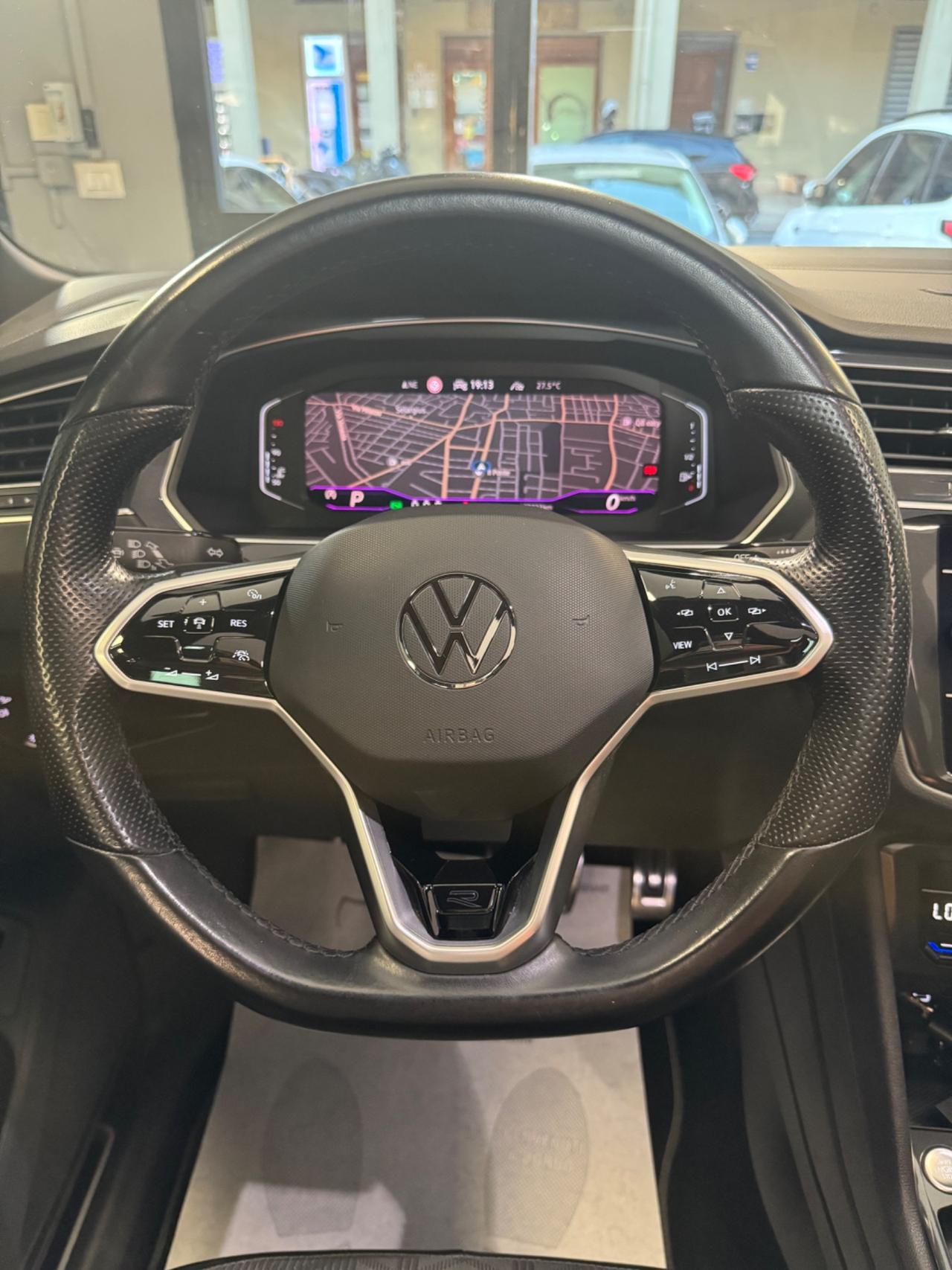 VW Tiguan 2.0 TDI 150 CV DSG R-Line Tetto Apribile