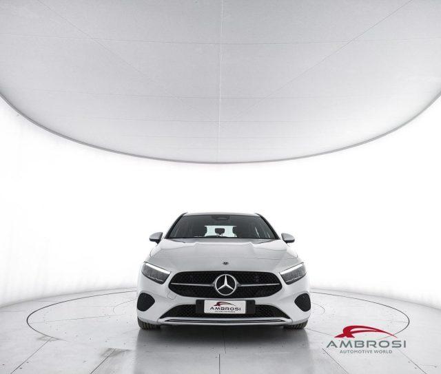 MERCEDES-BENZ A 200 200 d Progressive Advanced Plus auto