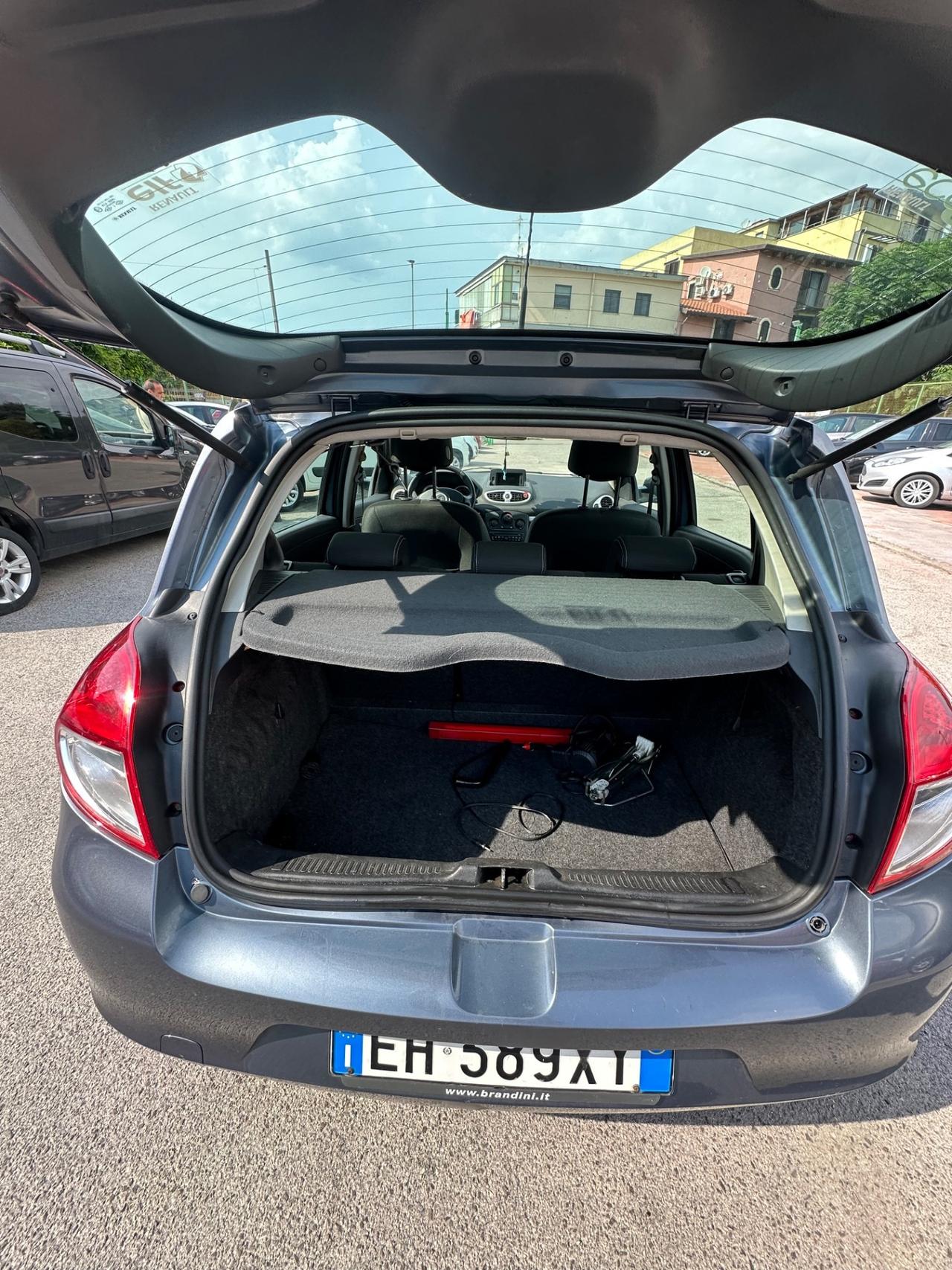 Renault Clio 1.2 16V 5 porte Luxe