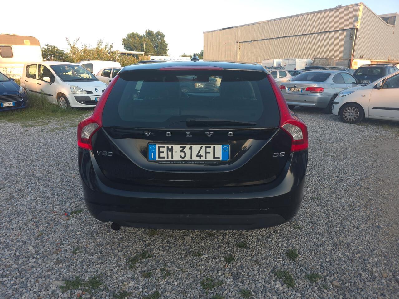 Volvo V60 D3 Geartronic Summum