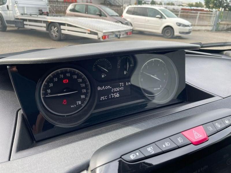 Lancia Ypsilon 1.0 FireFly 5 porte S&S Hybrid Gold