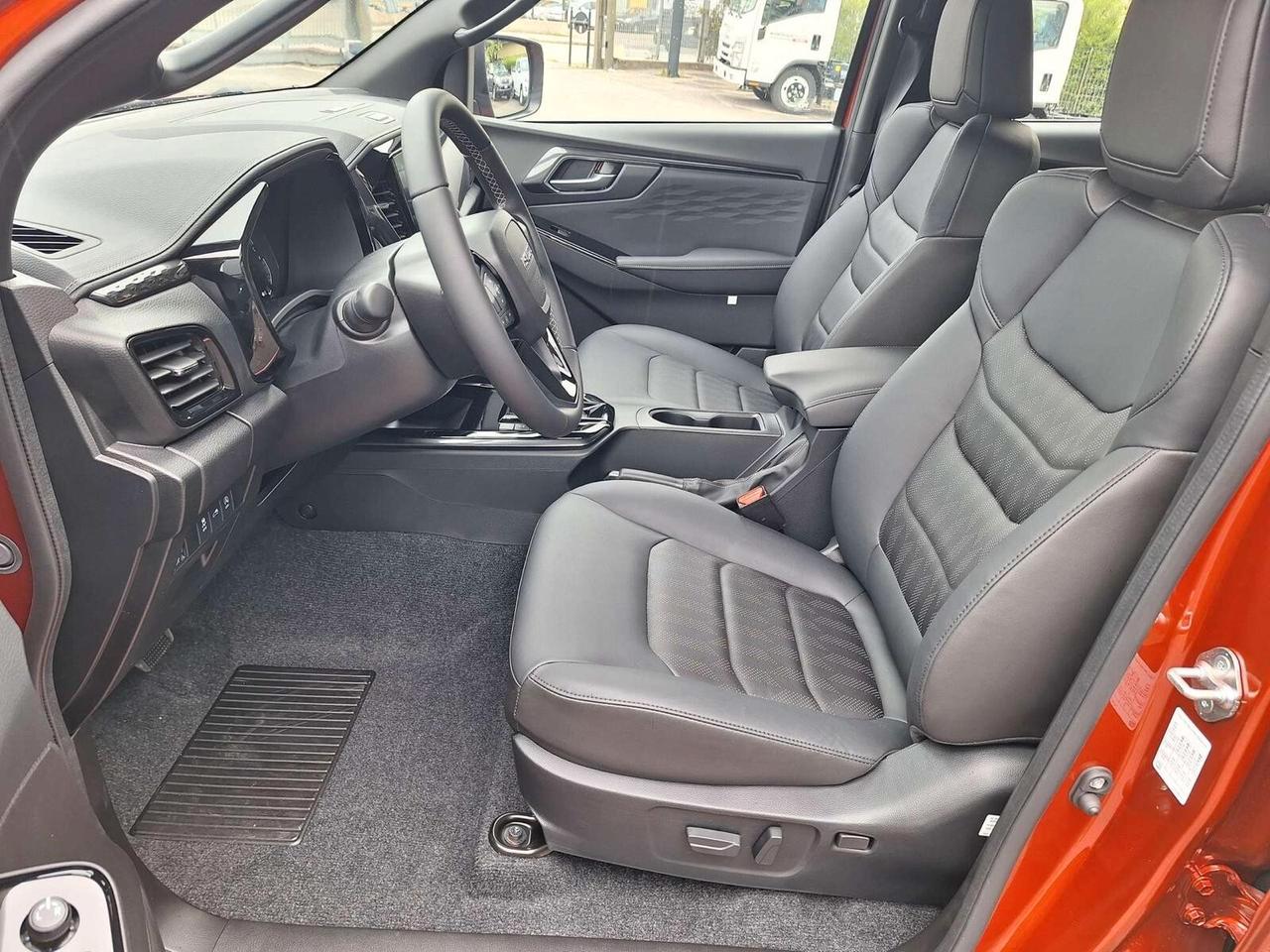 Isuzu D-Max N60 1.9 aut. Crew Nitro Sport Cab