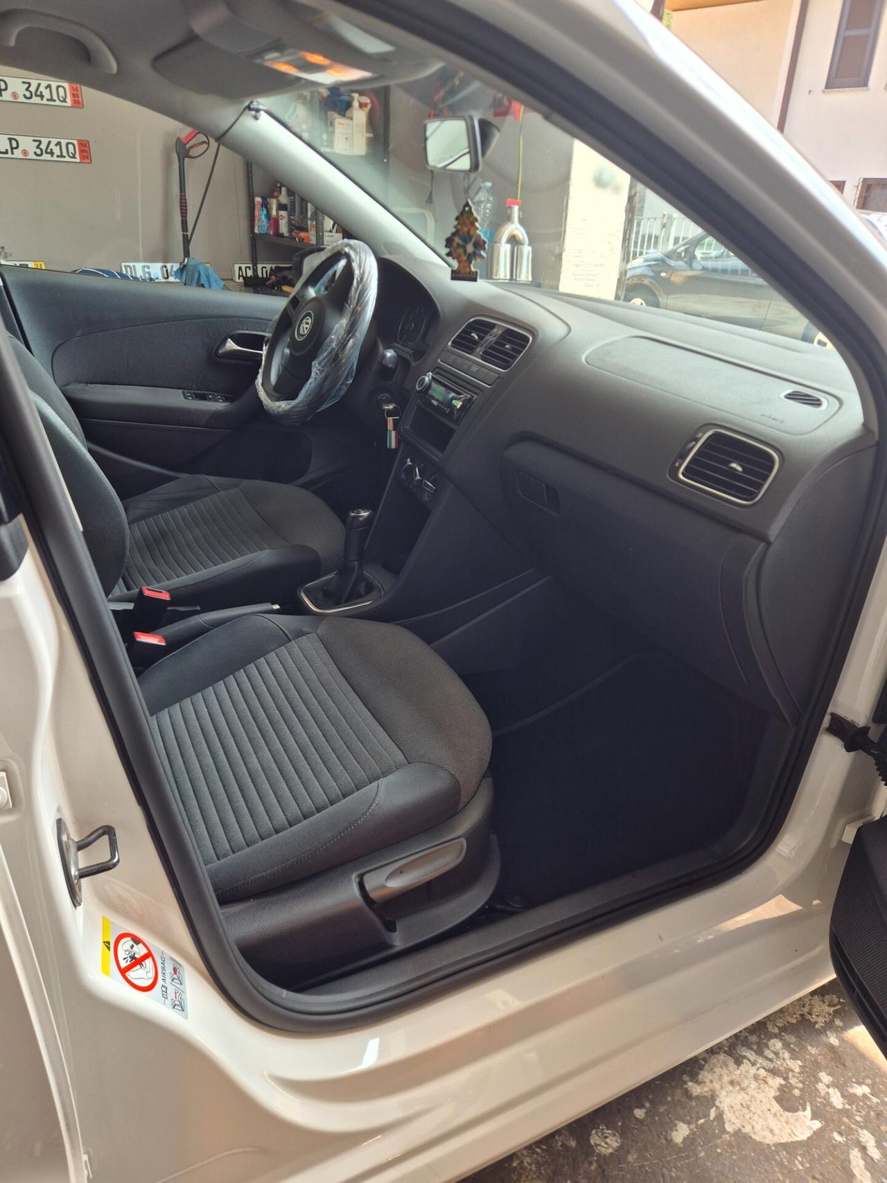 Volkswagen Polo 1.2 70 CV 5p. Comfortline neo patentati