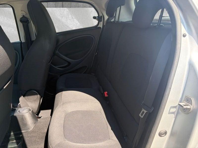 smart forfour 0.9 t Passion 90cv twinamic my18