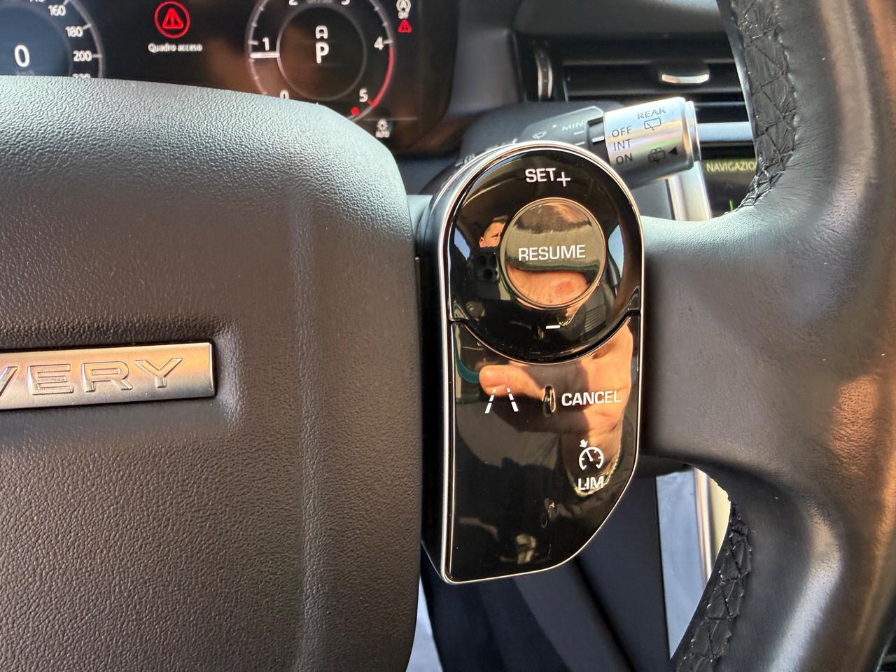 Land Rover Discovery Sport 2.0 TD4 180 CV AWD 7 POSTI