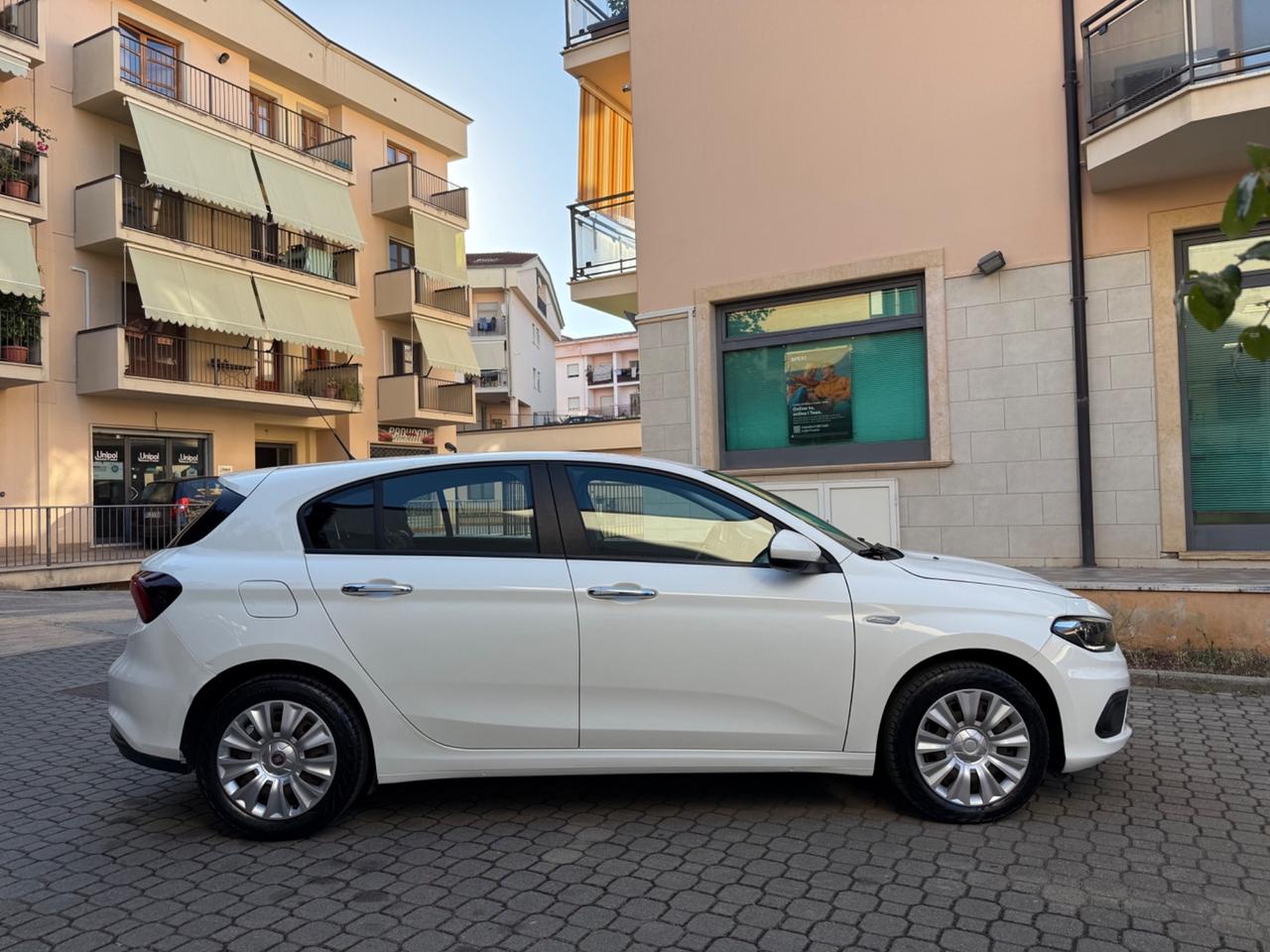 Fiat Tipo 1.6 Mjt S&S 5 porte Easy Business