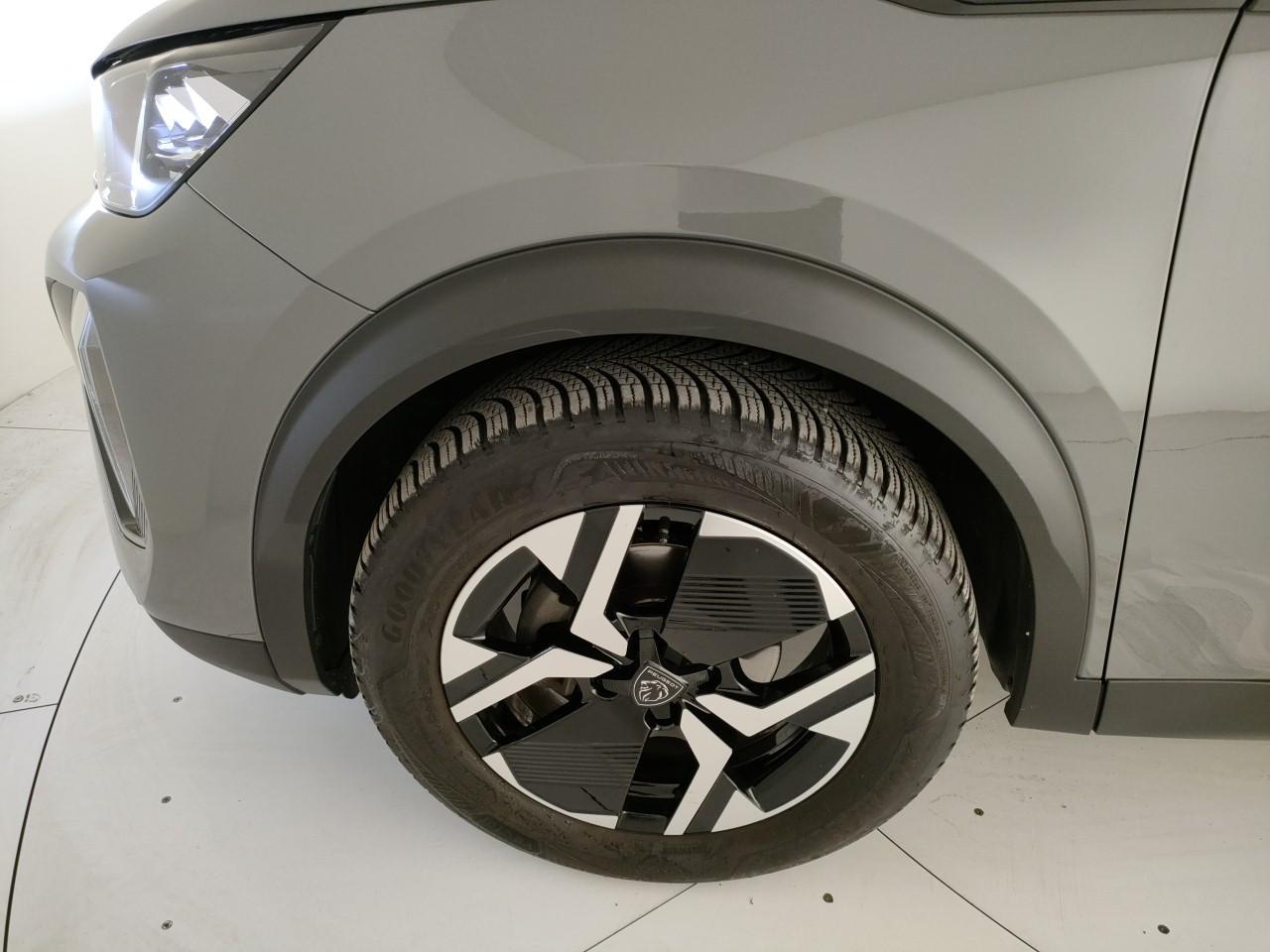PEUGEOT 2008 II 2023 - 2008 1.2 puretech GT s&s 130cv eat8
