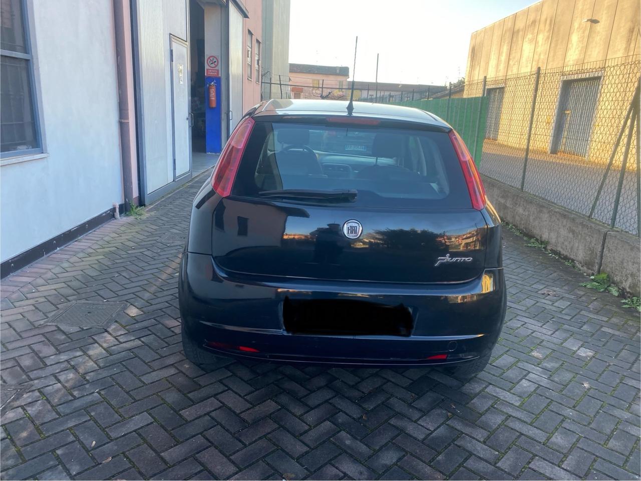 Fiat Grande Punto 1.4 5 porte neopatentati unici prop