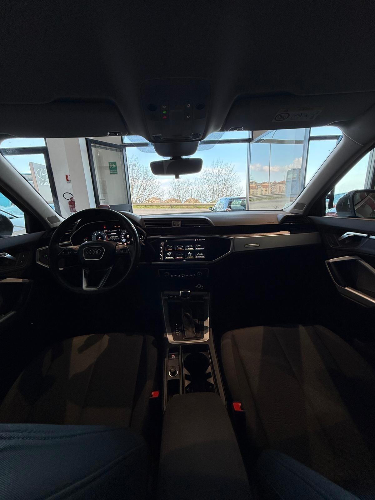 Audi Q3 Sportback 35 2.0 tdi Business Plus s-tronic