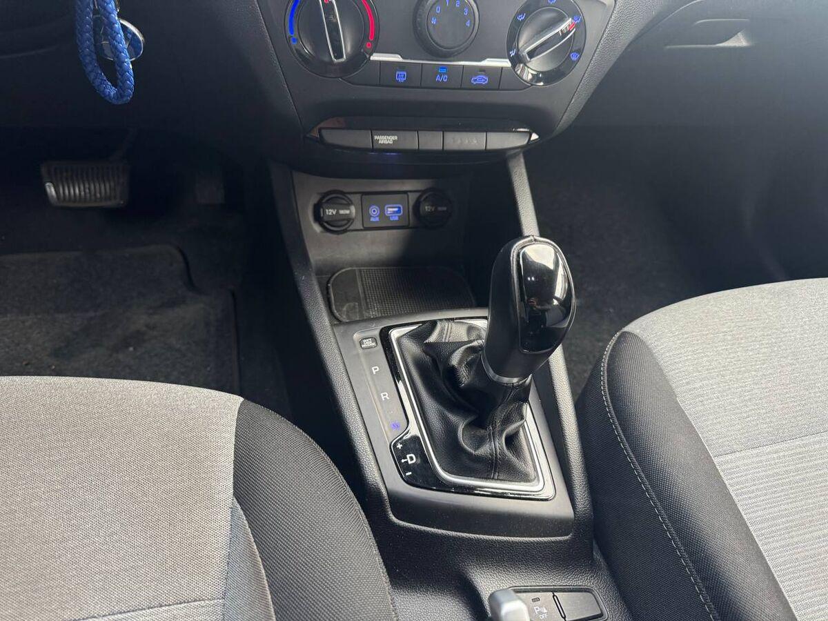 Hyundai i20 I20 1.4 Style 100cv 5p A T