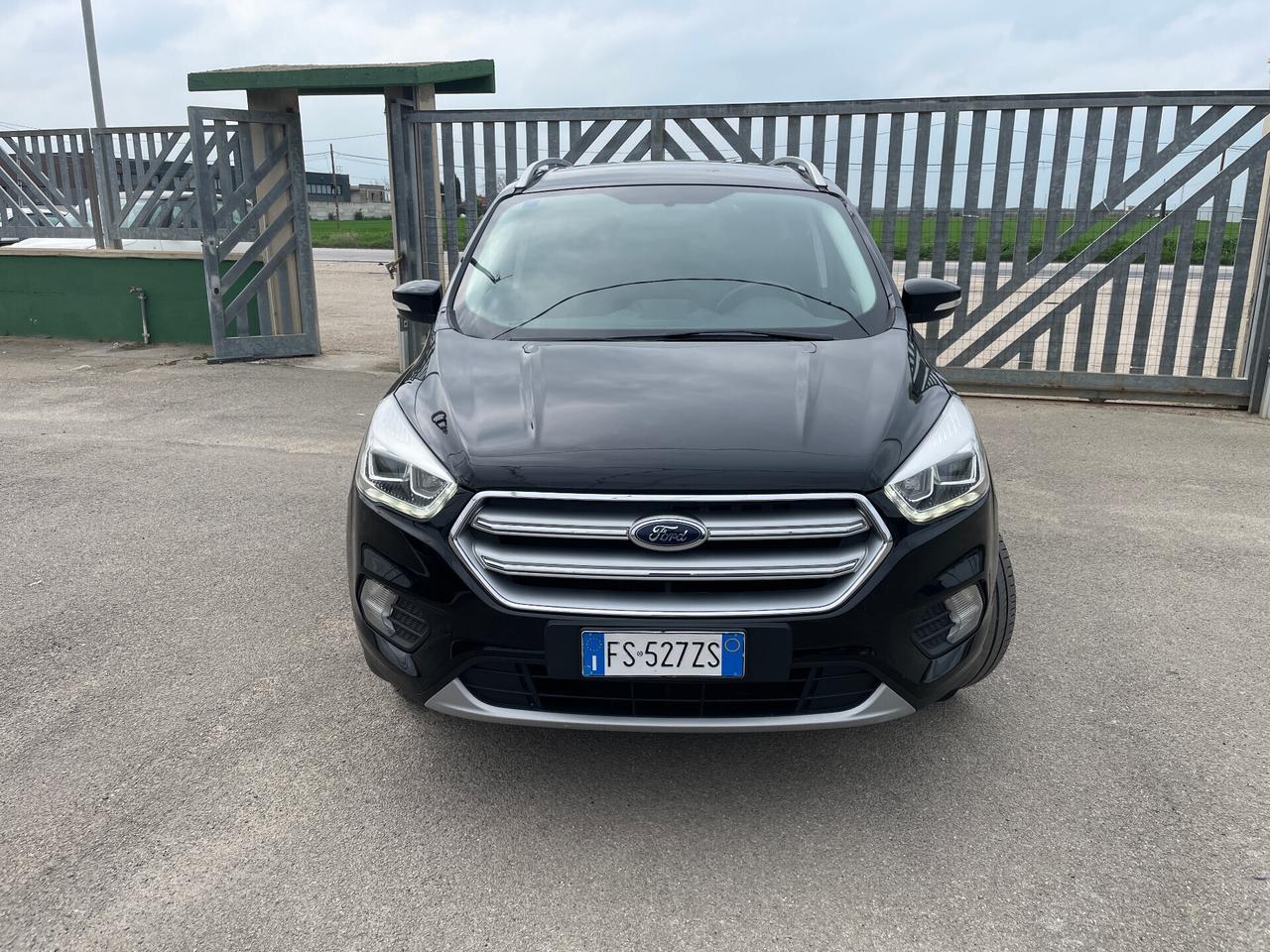 Ford Kuga 1.5 TDCI 120 CV S&S 2WD Titanium