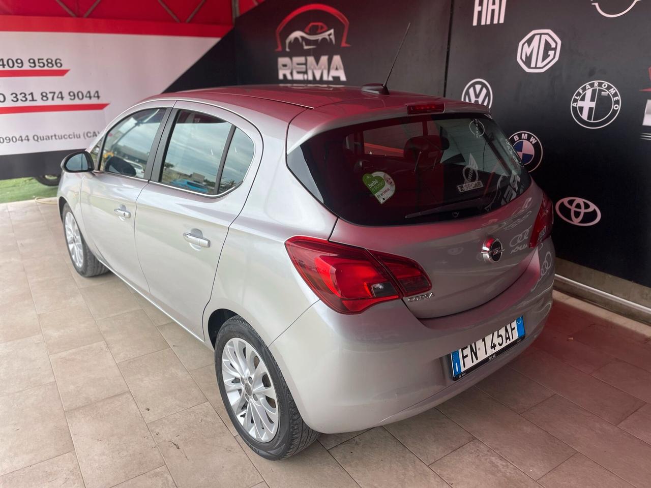 Opel Corsa 1.2 5 porte Innovation