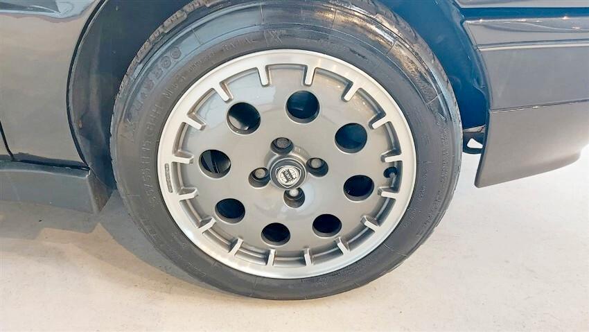Lancia Delta 2.0i.e. turbo 16V HF integrale