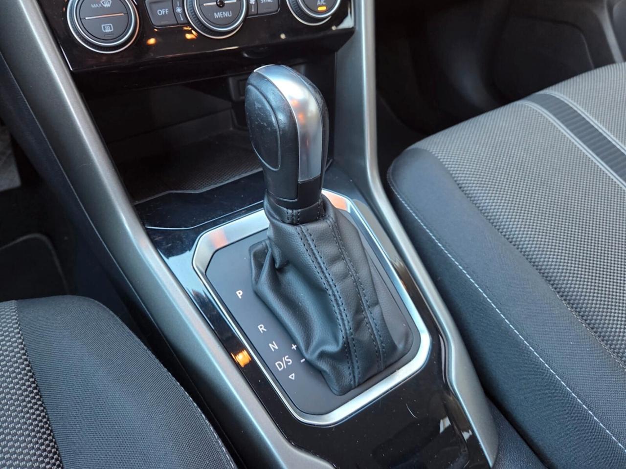 Volkswagen T-Roc 2.0 TDI SCR 150 CV DSG Business BlueMotion Technology