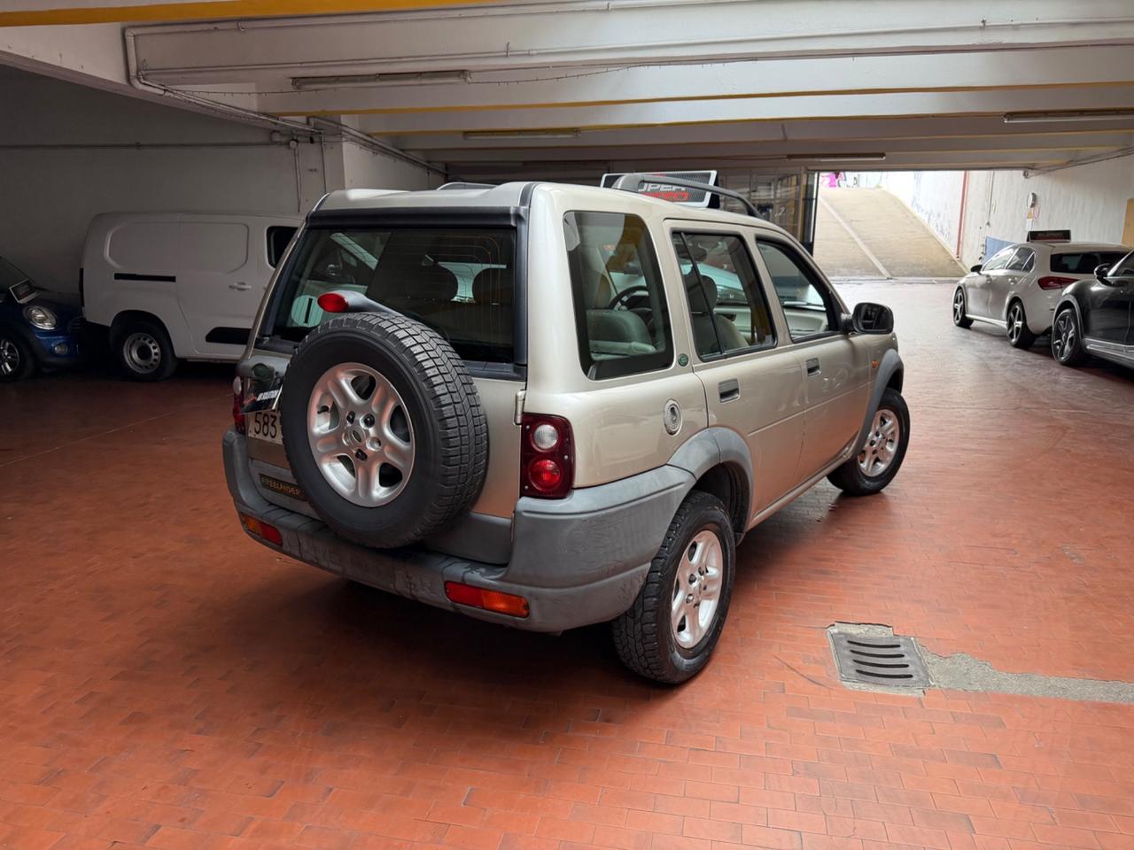 Land Rover Freelander 2.0