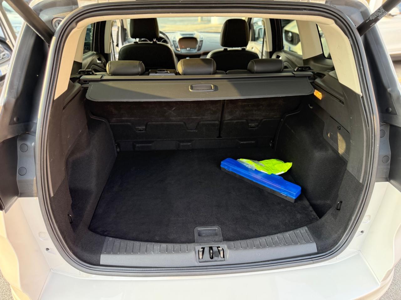 Ford Kuga 2.0 TDCI 180 CV S&S 4WD Powershift Vignale