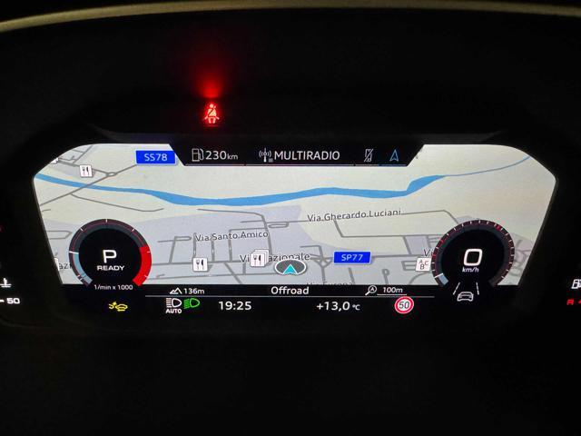 AUDI Q3 35 TDI S tronic Business Advanced