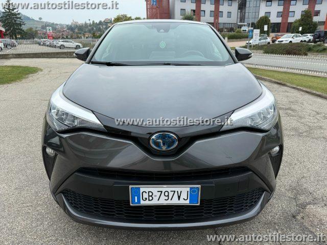 TOYOTA C-HR 1.8 Hybrid E-CVT Trend