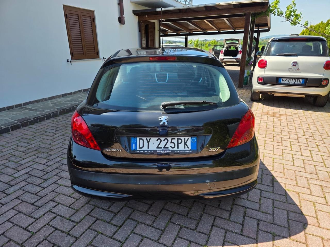 Peugeot 207 1.4 HDi 70CV 5p. X Line