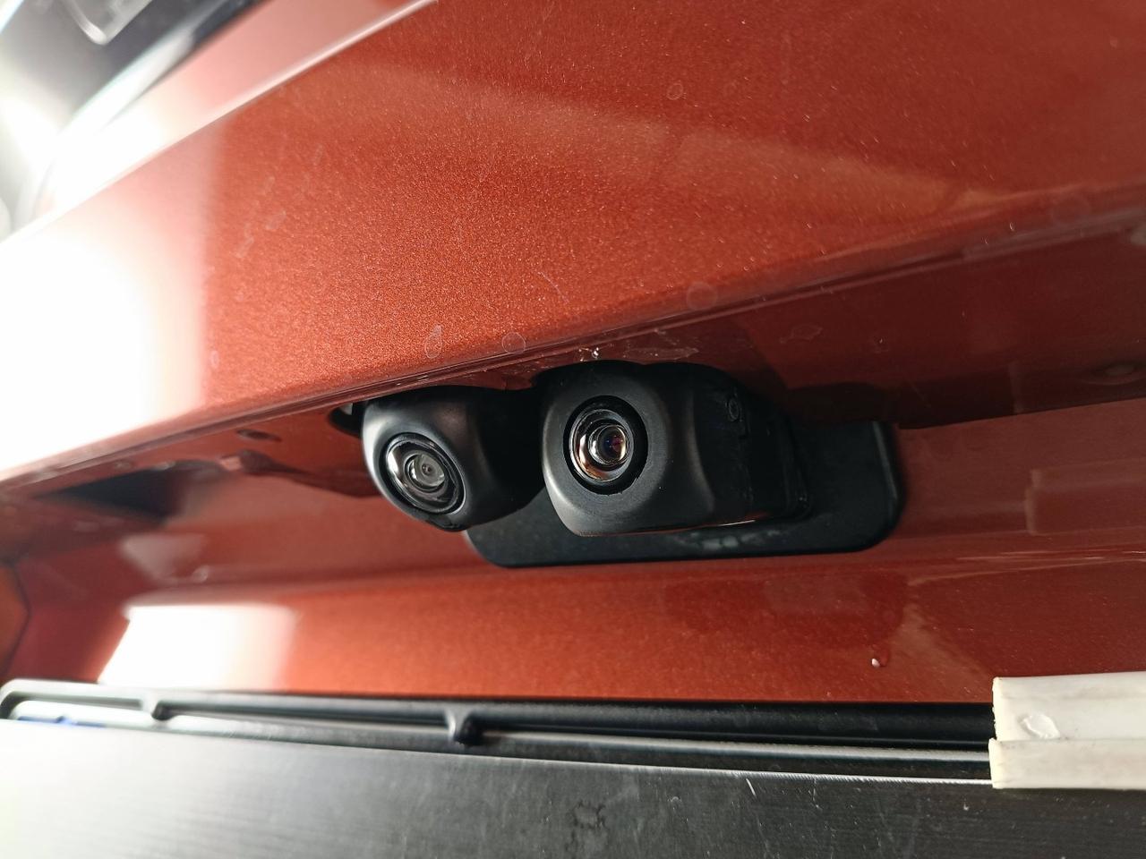 TOYOTA C-HR II 2023 - C-HR 2.0 phev GR Sport fwd e-cvt