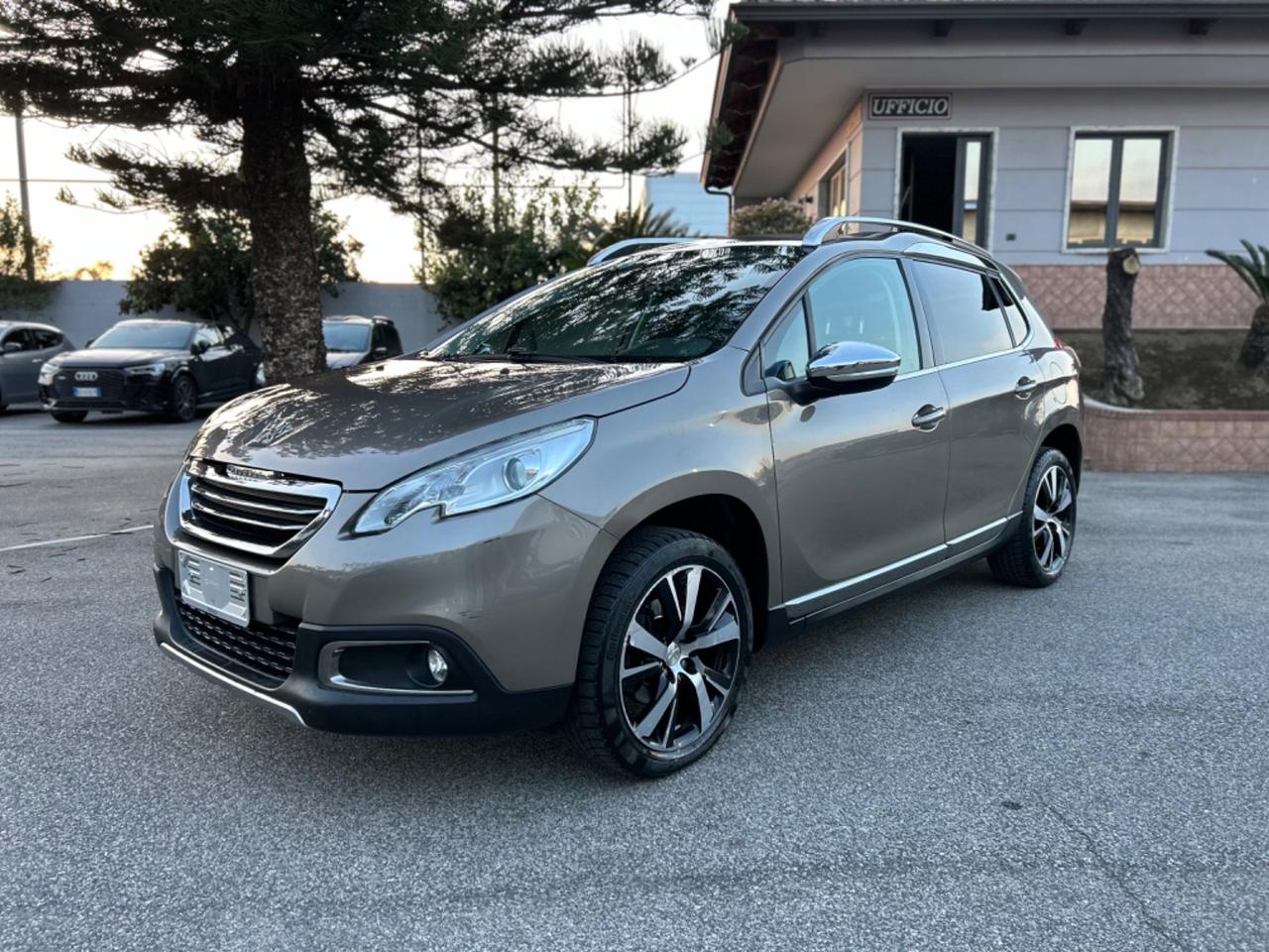 Peugeot 2008 Hdi 120Cv Allure