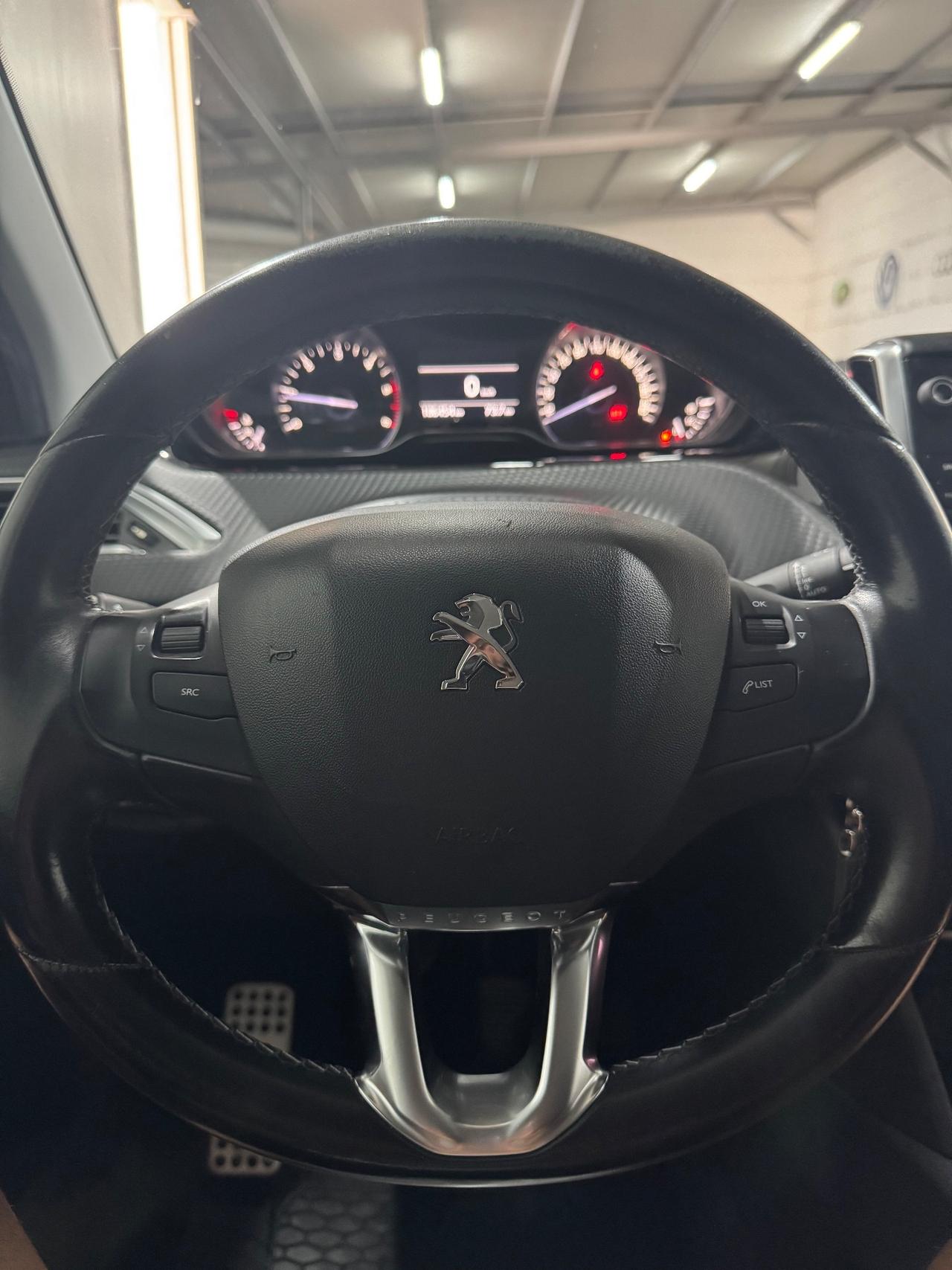Peugeot 208 BlueHDi 100 5 porte Allure