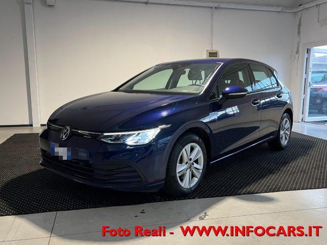 VOLKSWAGEN Golf 1.0 eTSI MHEV EVO DSG Life PROMO !!