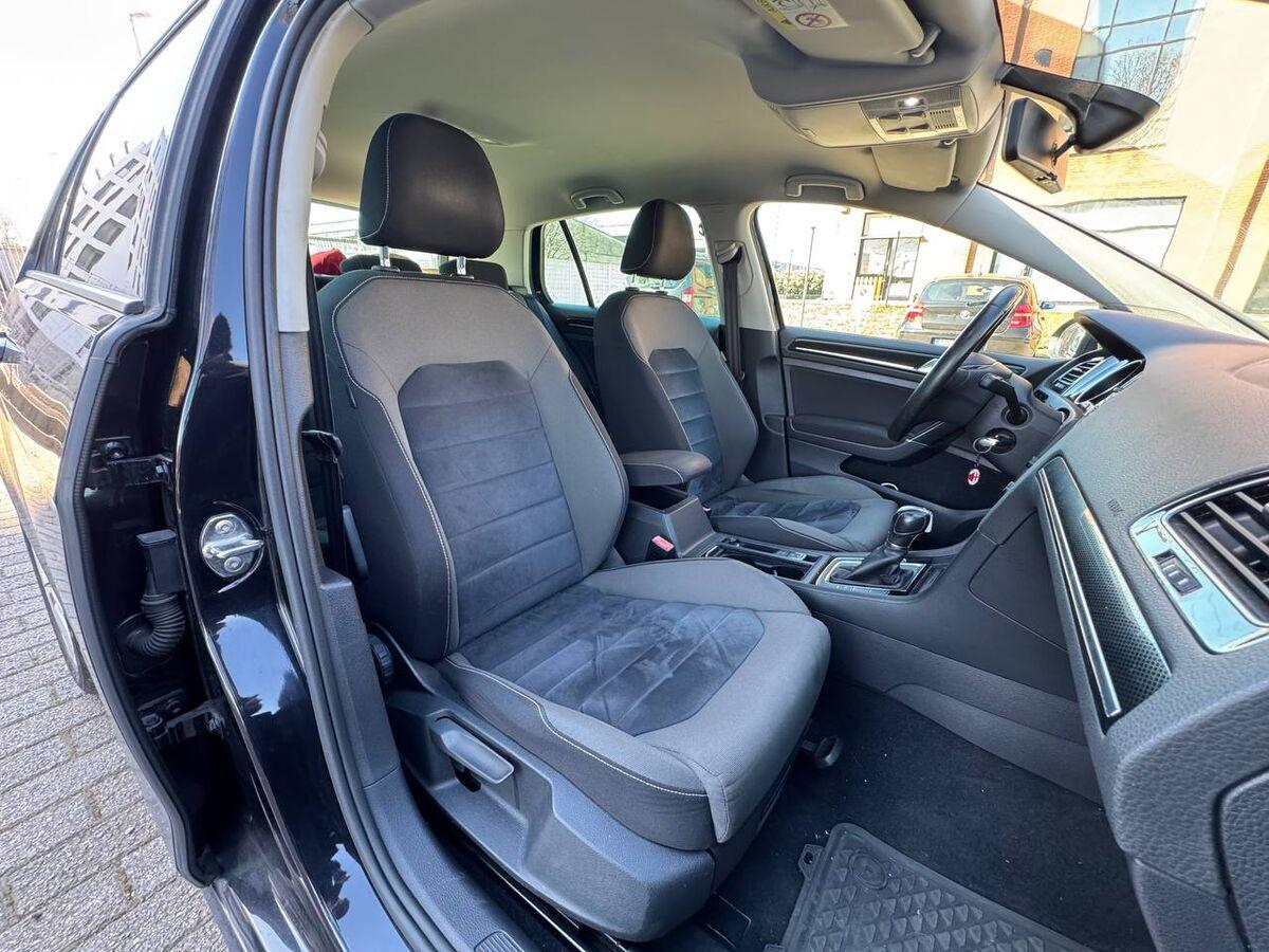 Volkswagen Golf 2.0 tdi Highline Executive 150cv 5p dsg E6